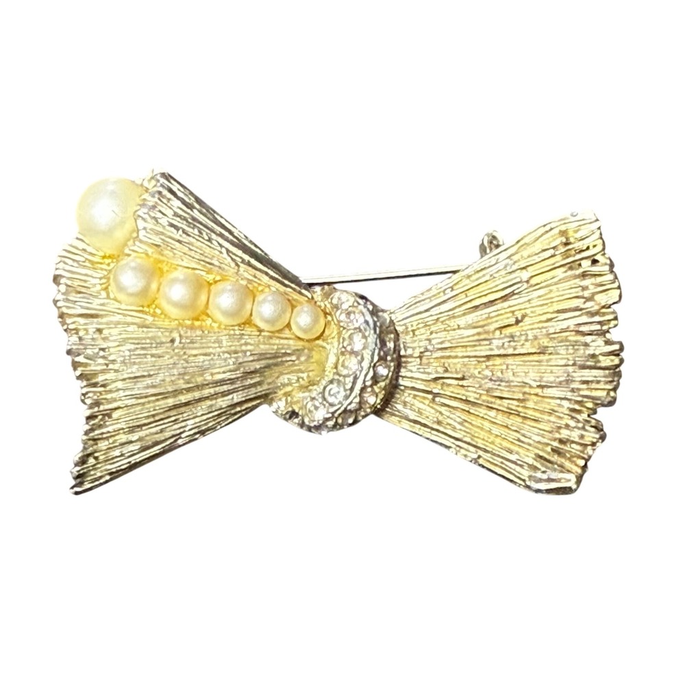 Bow Brooch Faux Pearl Rhinestone Gold Tone Vintage Costume Jewelry